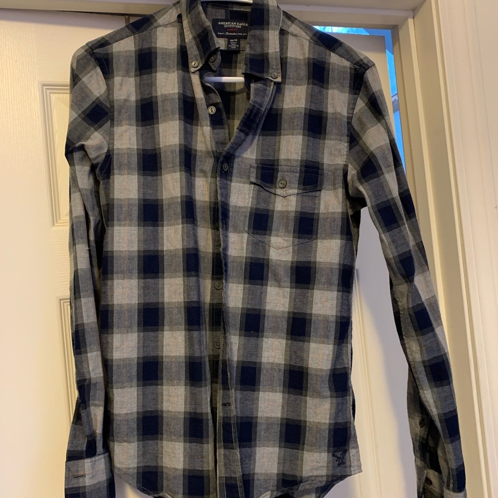 Casual button down men’s shirt